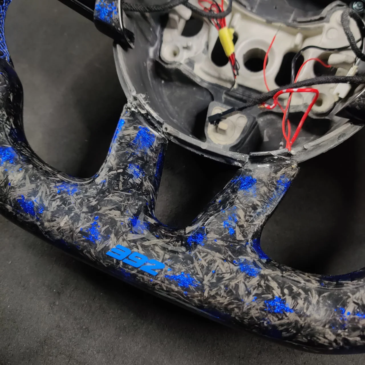 2015-2023 Chrysler 300 Custom Carbon Fiber Steering Wheel - Image 55