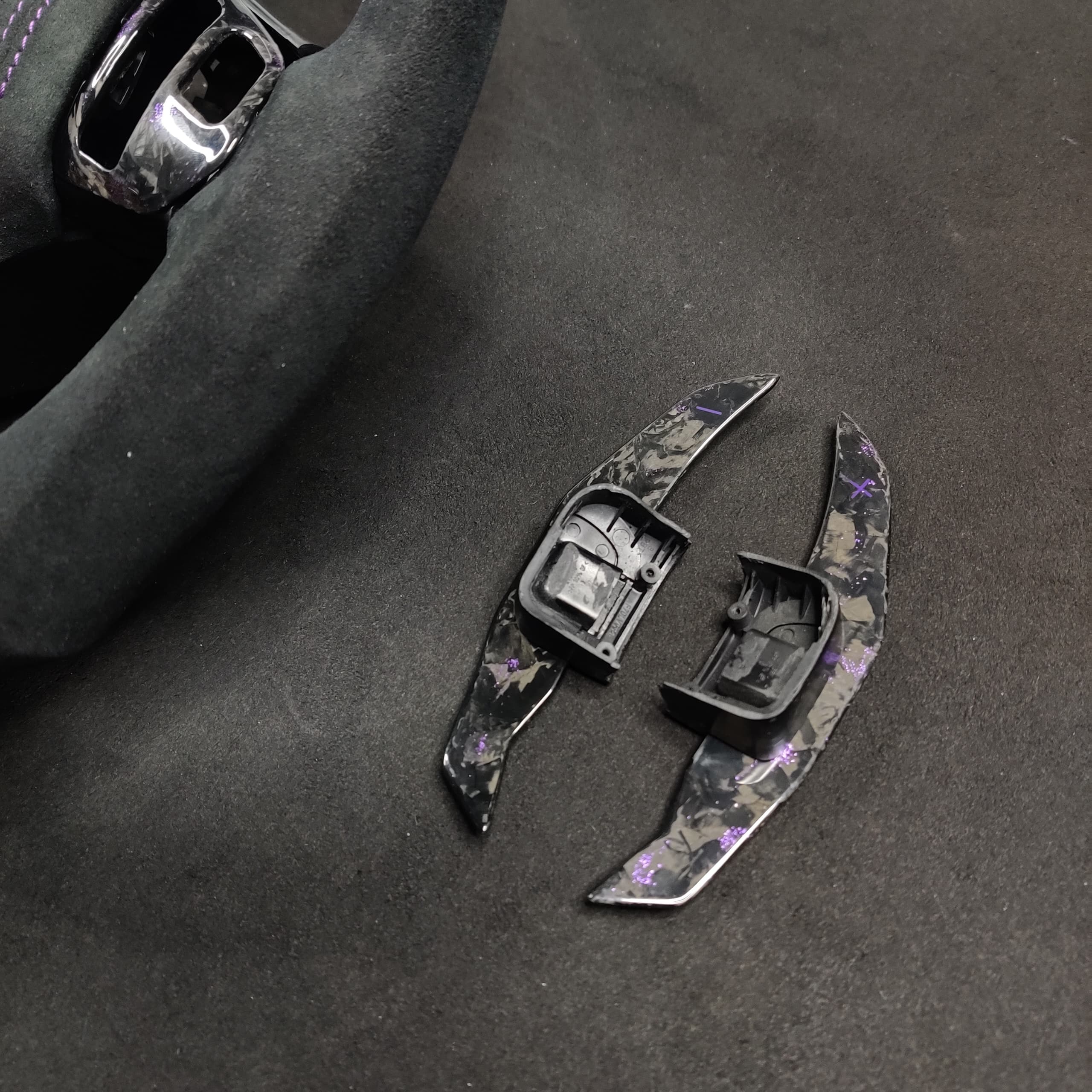 2006-2013 C6 Corvette Custom Carbon Fiber Steering Wheel - Image 26