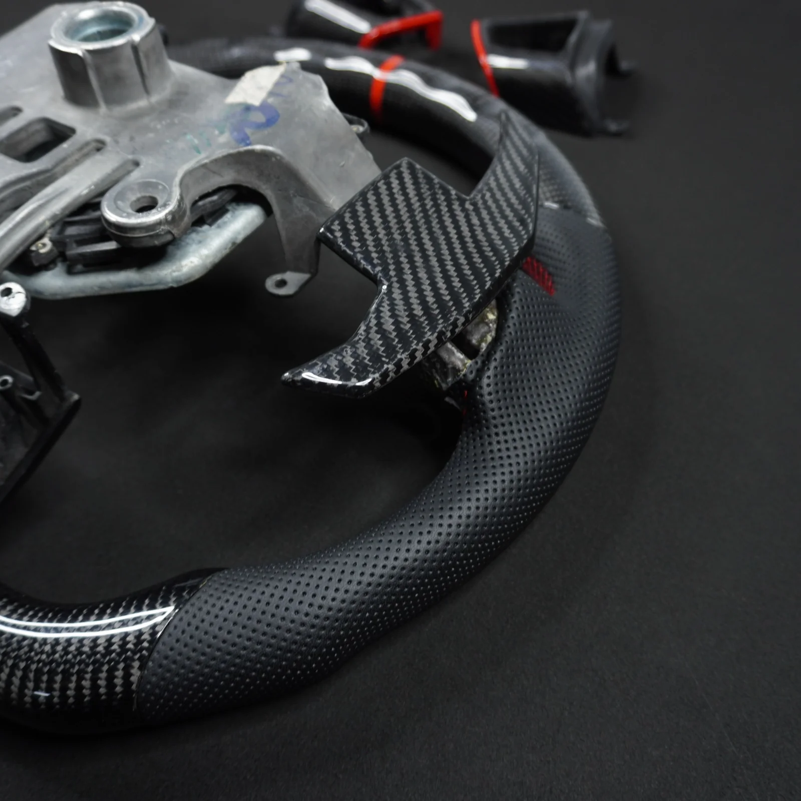 2008-2015 Cadillac V2 CTS-V CTS Carbon Fiber Steering Wheel - Image 22