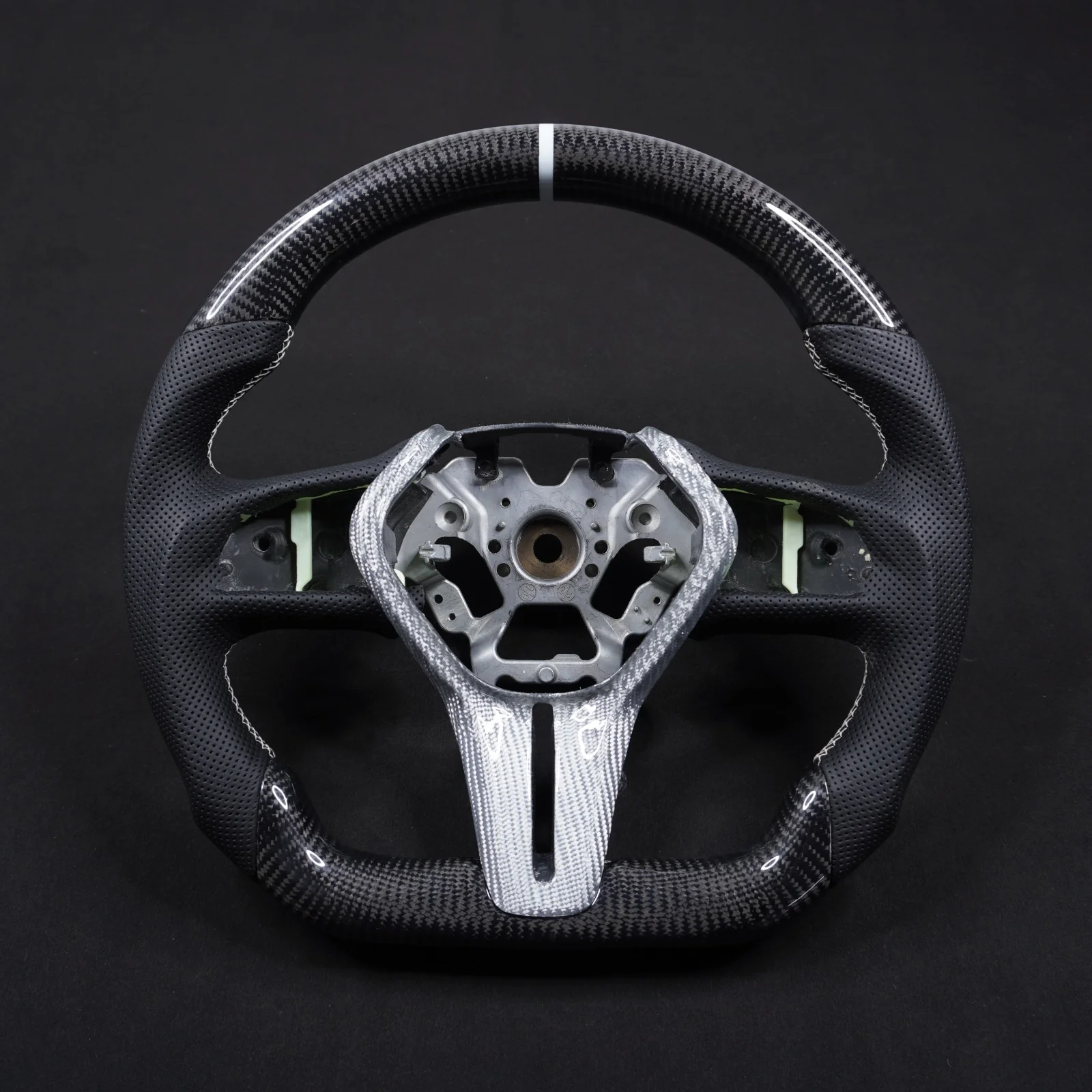 2013-2024 Infiniti Q50 Q60 Custom Carbon Fiber Steering Wheel - Image 50