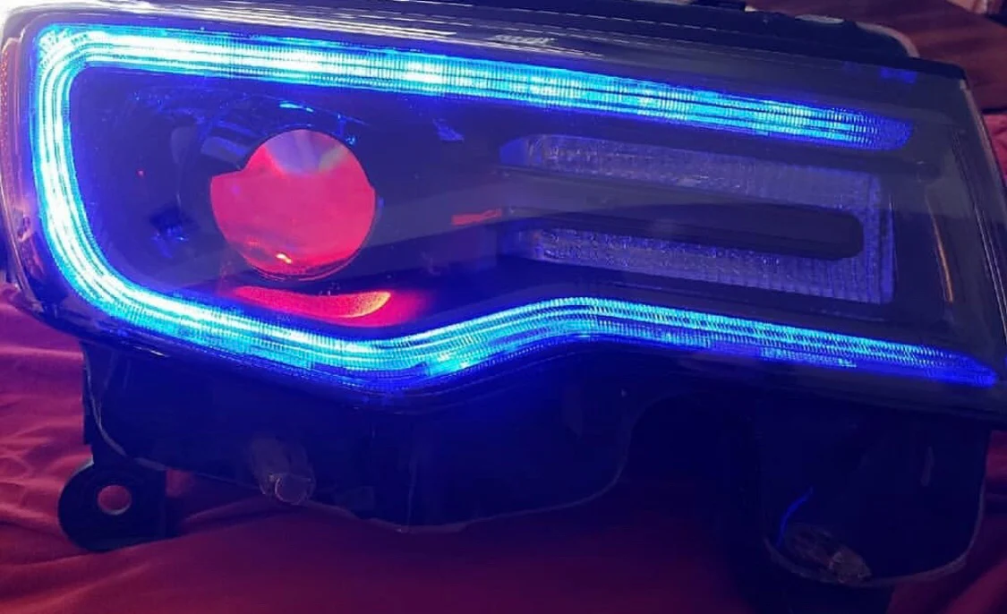 2014-2022 Jeep Grand Cherokee WK2 RGBW Flow Series LED DRL Boards - Image 17