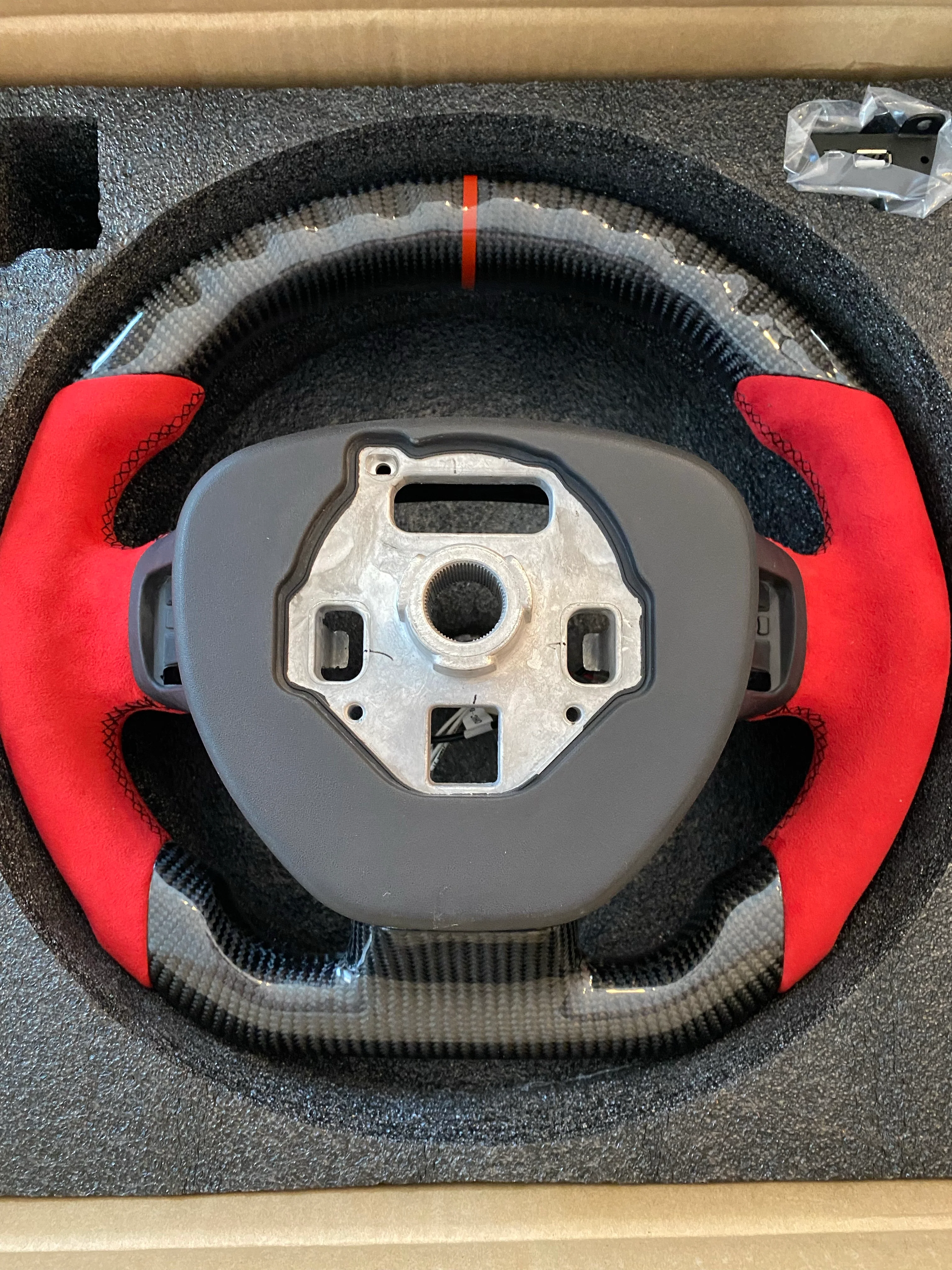 2014-2019 C7 Corvette Carbon Fiber Steering Wheel w/ LED RPM Display - Image 63