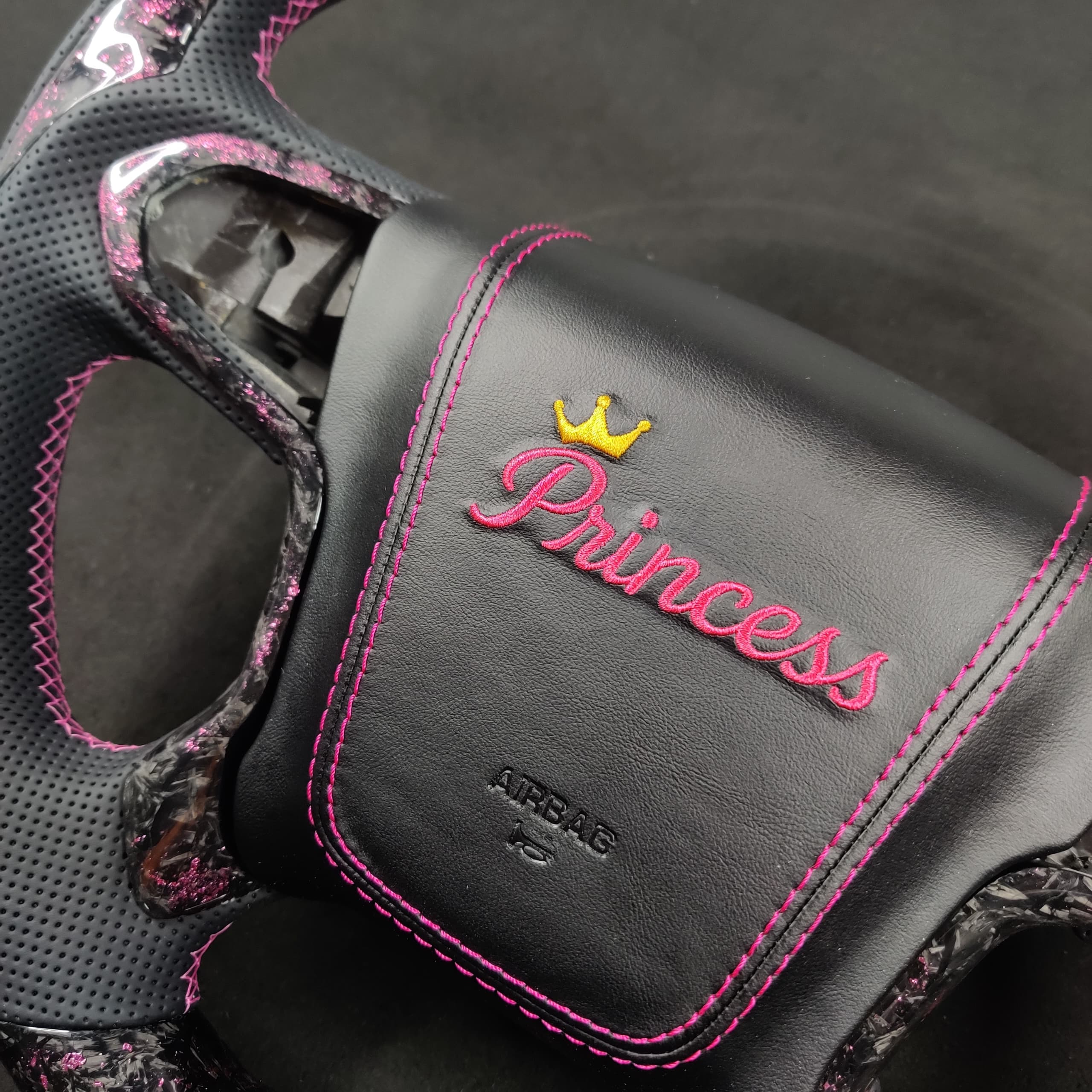 2014-2020 GMC Sierra Yukon Custom Carbon Fiber Steering Wheel - Image 10