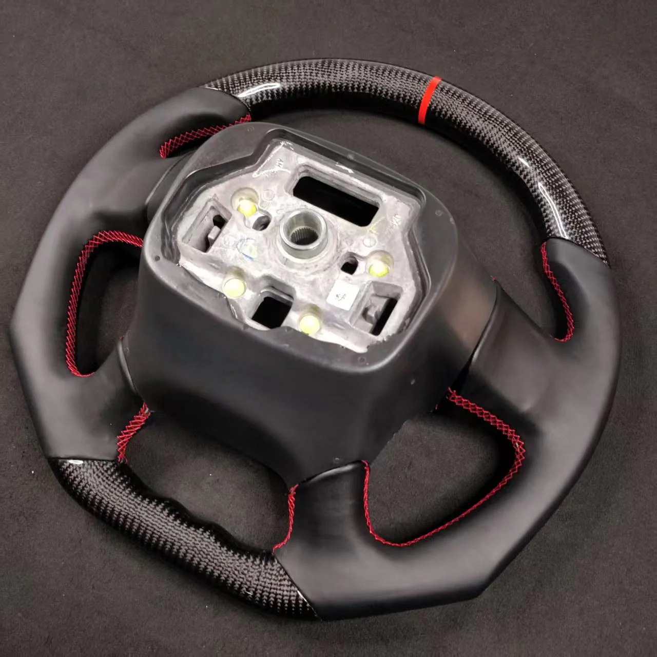 2014-2020 GMC Sierra Yukon Custom Carbon Fiber Steering Wheel - Image 18