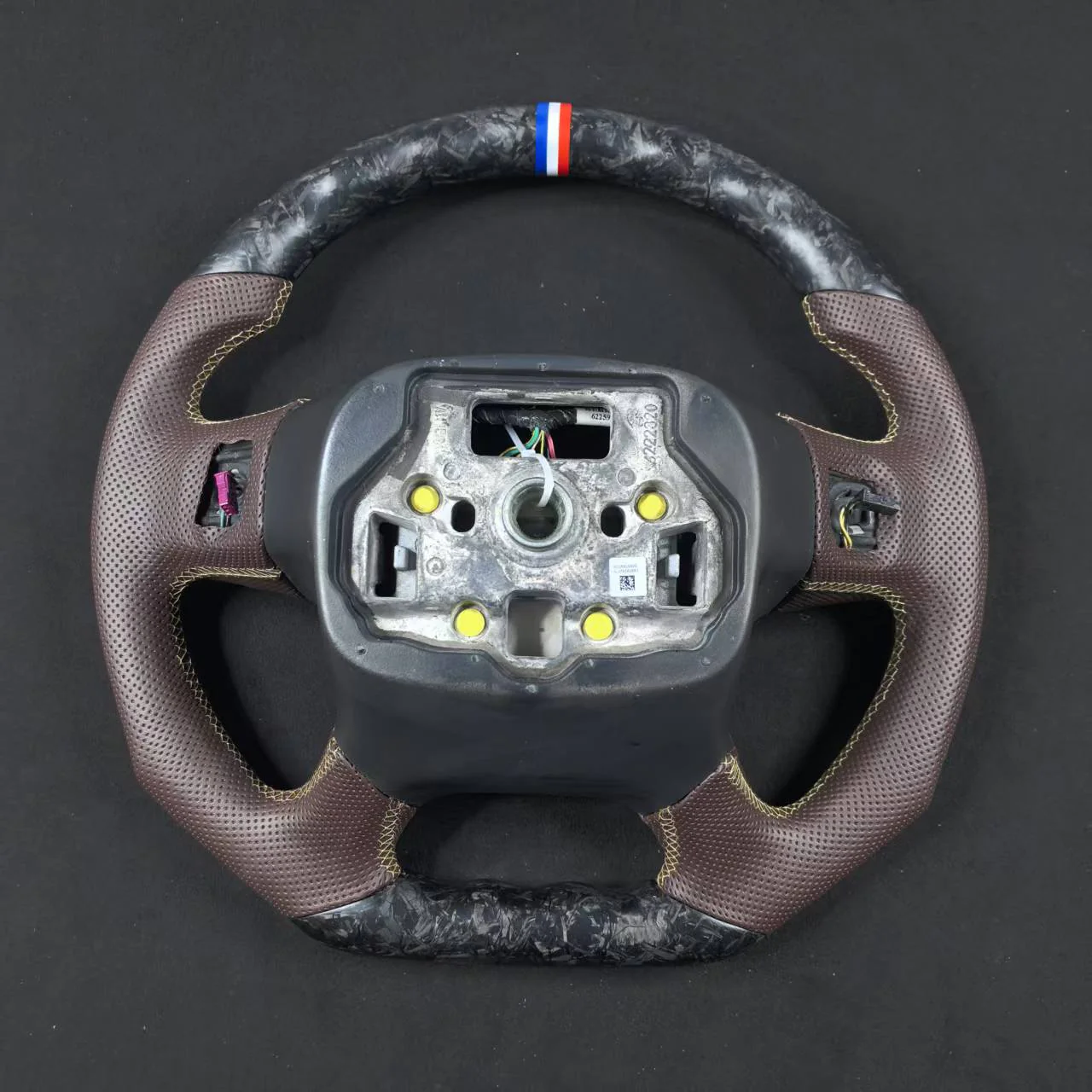 2014-2020 GMC Sierra Yukon Custom Carbon Fiber Steering Wheel - Image 19