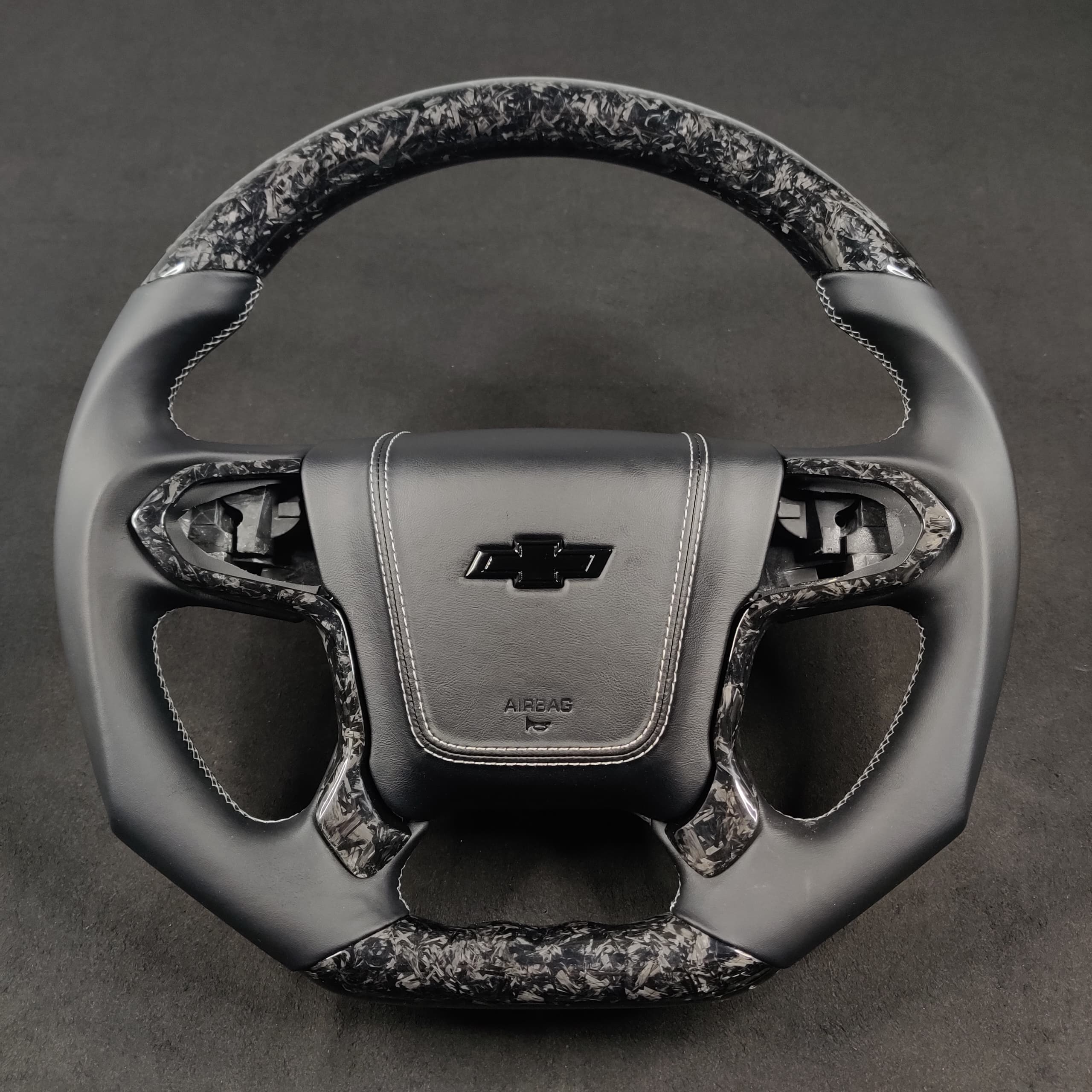 2014-2020 GMC Sierra Yukon Custom Carbon Fiber Steering Wheel - Image 4