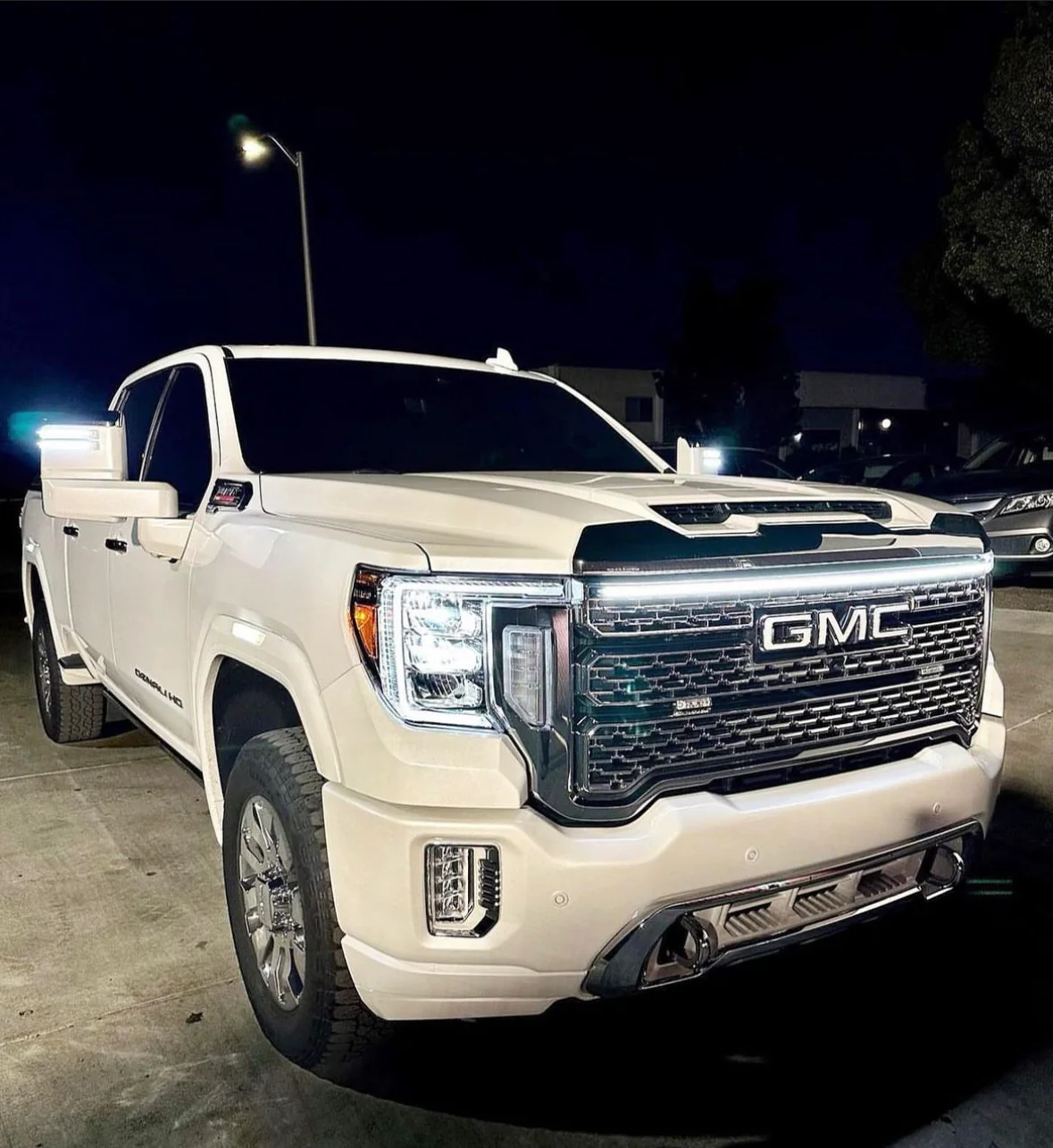 2020-2023 GMC Sierra HD 2500 LED Grill Accent Light Bar Kit - Image 3