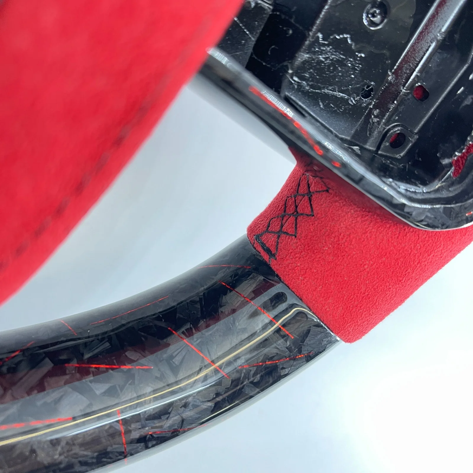 2020-2026+ Chevrolet C8 Corvette Custom Carbon Fiber Steering Wheel - Image 34