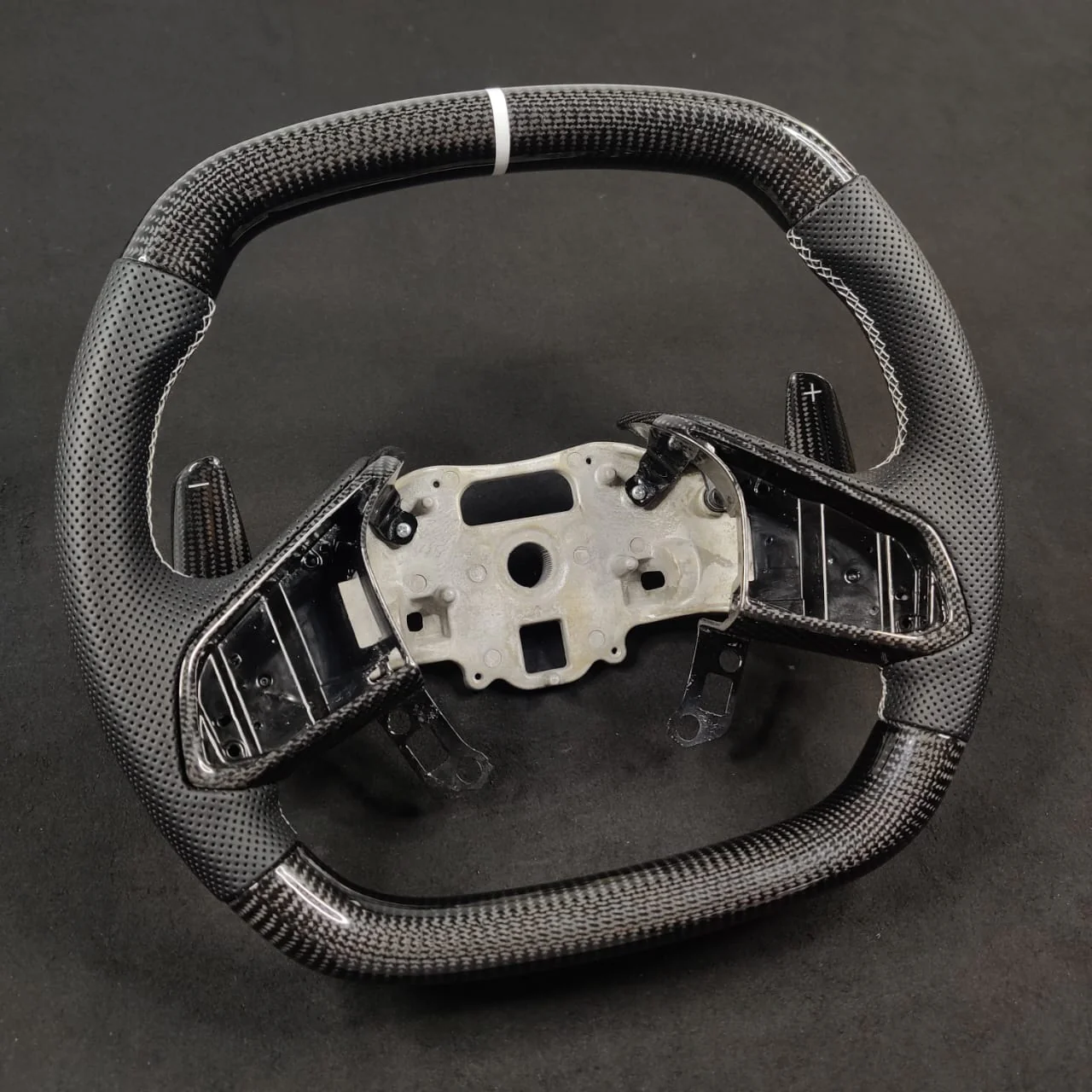 2020-2026+ Chevrolet C8 Corvette Custom Carbon Fiber Steering Wheel - Image 36