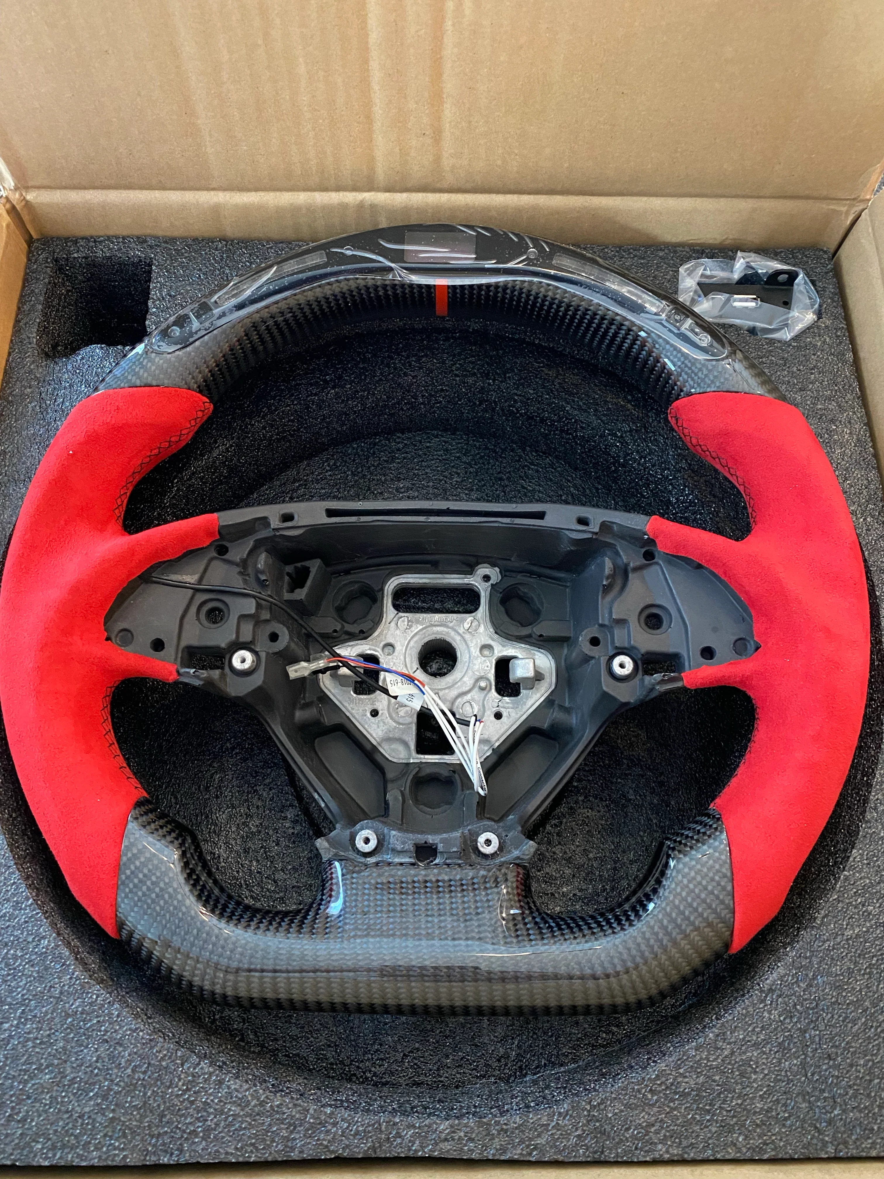 2014-2019 C7 Corvette Carbon Fiber Steering Wheel w/ LED RPM Display - Image 53