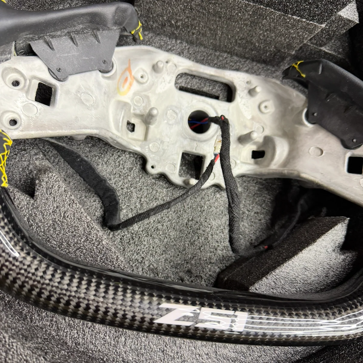 2020-2026+ Chevy C8 Corvette Z51 Carbon Fiber Steering Wheel - IN STOCK - Image 3