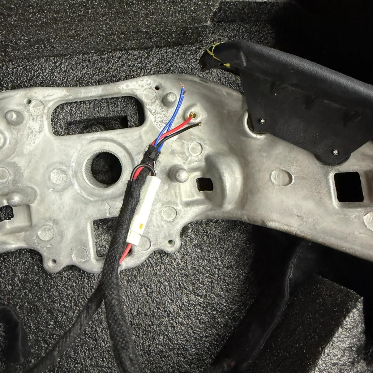 2020-2026+ Chevy C8 Corvette Z51 Carbon Fiber Steering Wheel - IN STOCK - Image 5