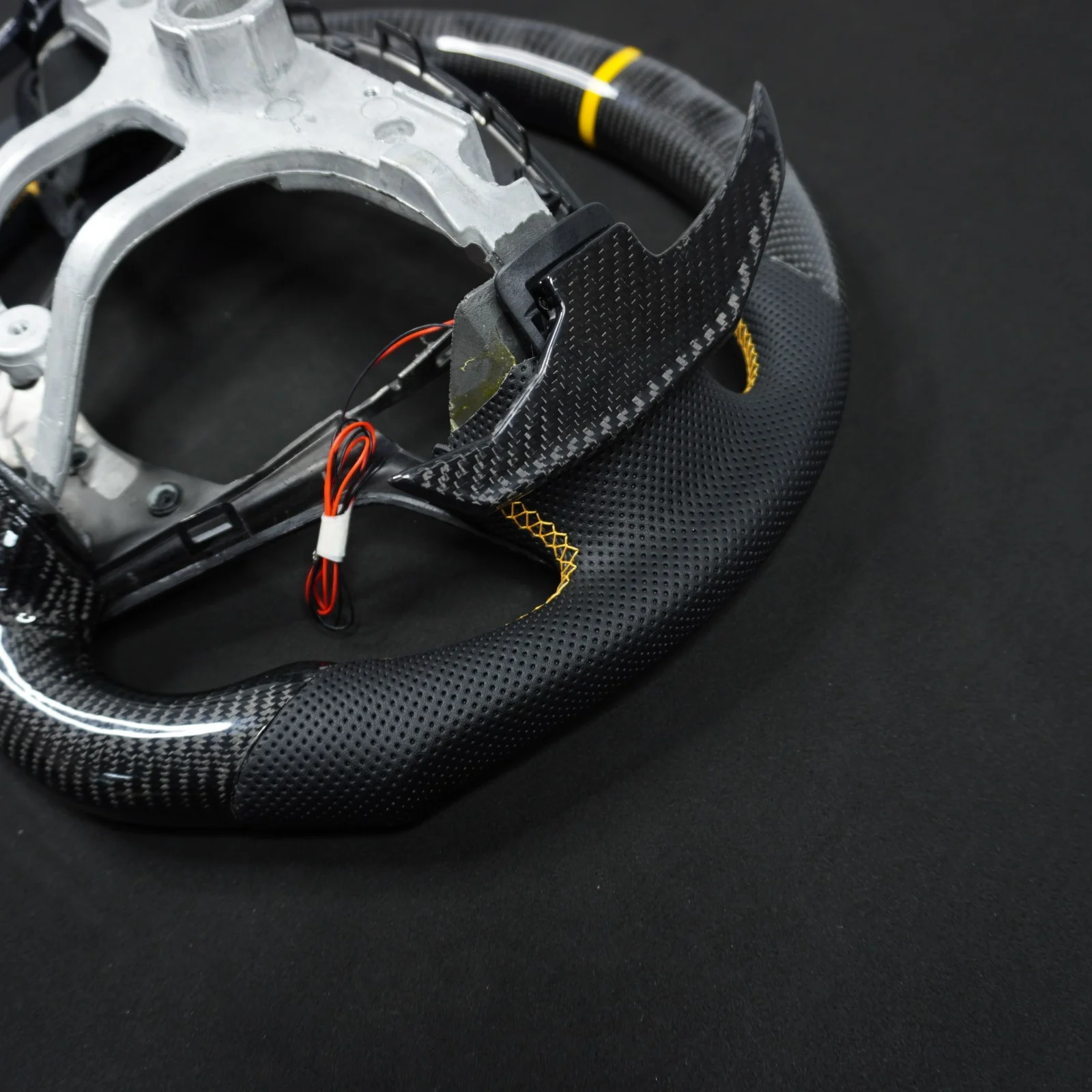 2013-2020 Cadillac CTS/ATS Carbon Fiber LED Steering Wheel - Image 15