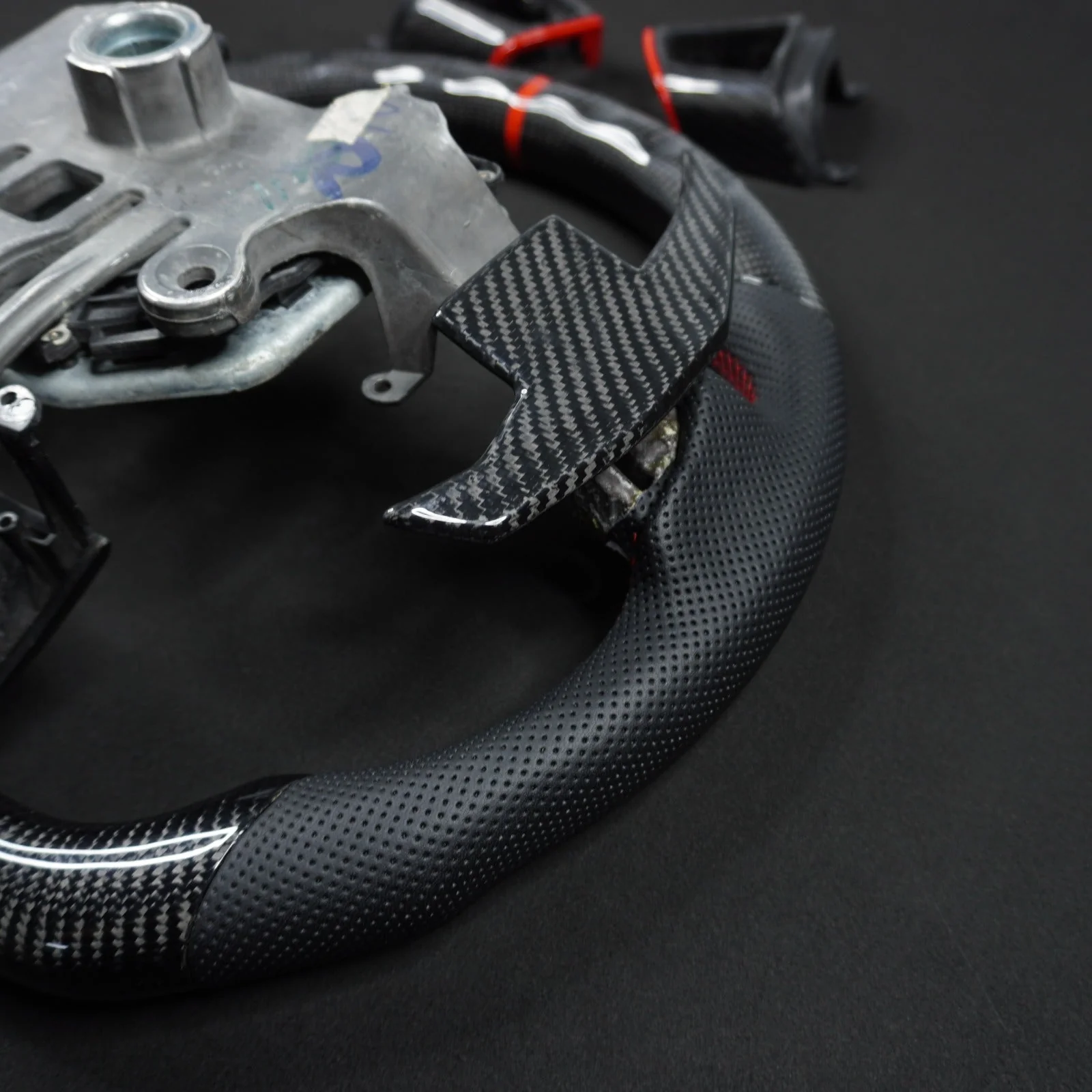 2013-2020 Cadillac CTS/ATS Carbon Fiber LED Steering Wheel - Image 23