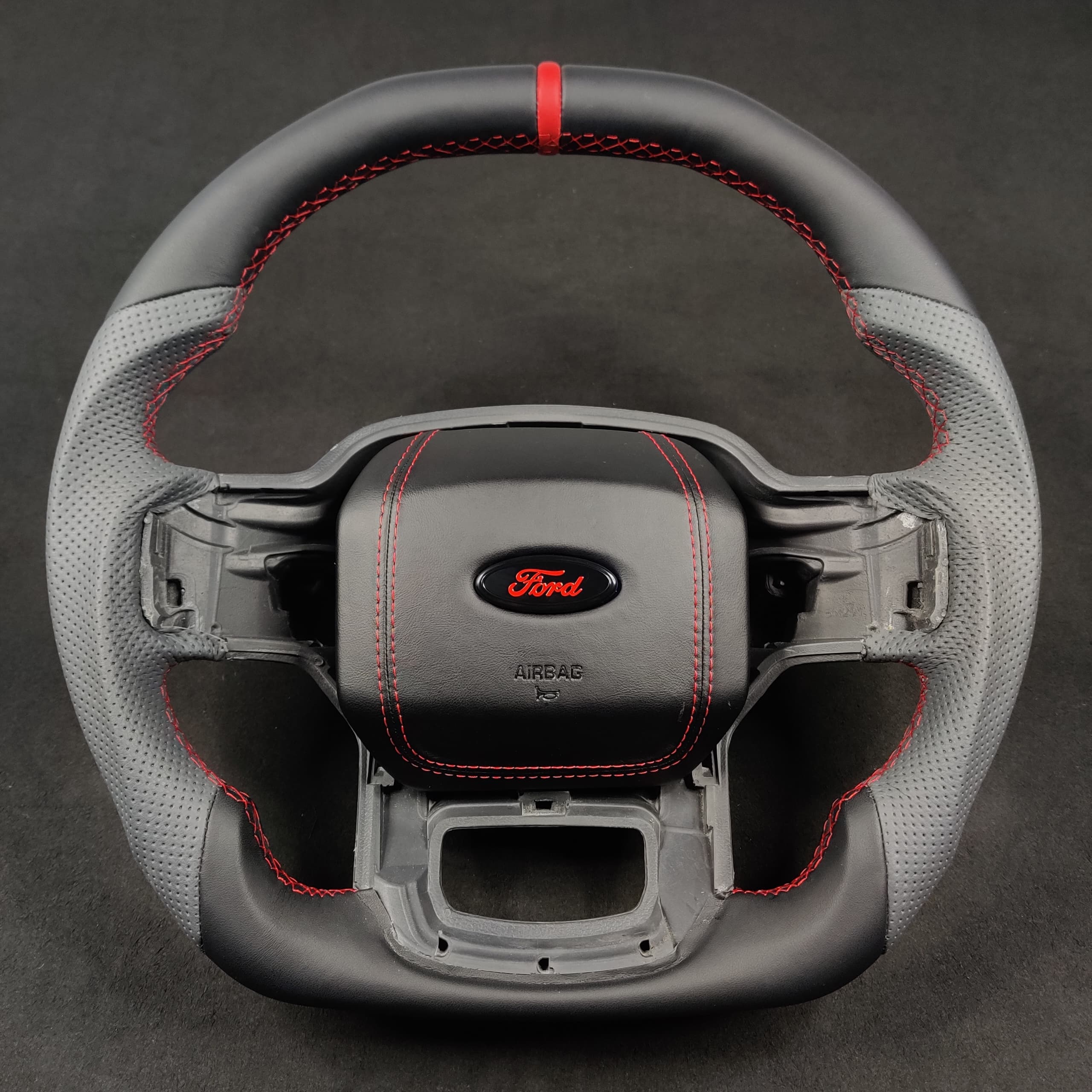 2021-2026+ Ford F150 & Raptor Custom Carbon Fiber LED Steering Wheel - Image 12