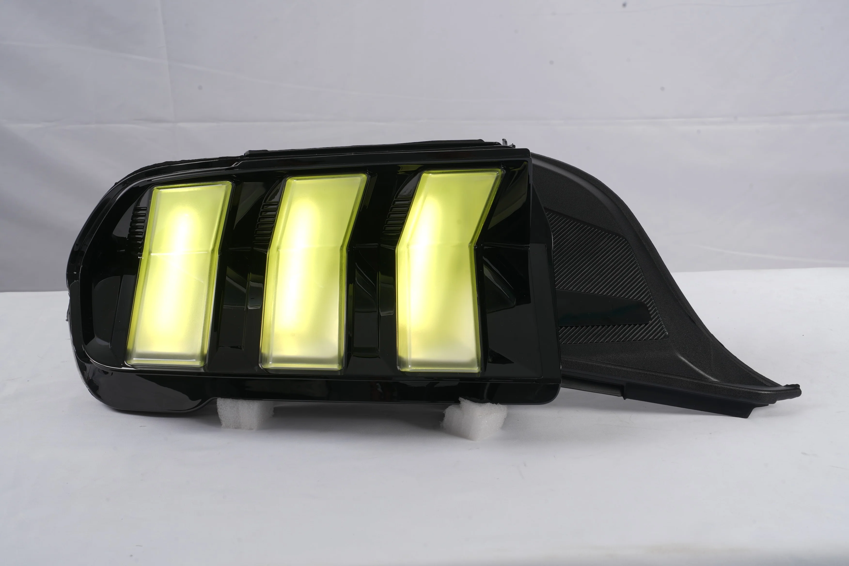 2024-2026+ Ford Mustang S650 RGB Flow Smoked Clear LED Tail Lights - Image 10