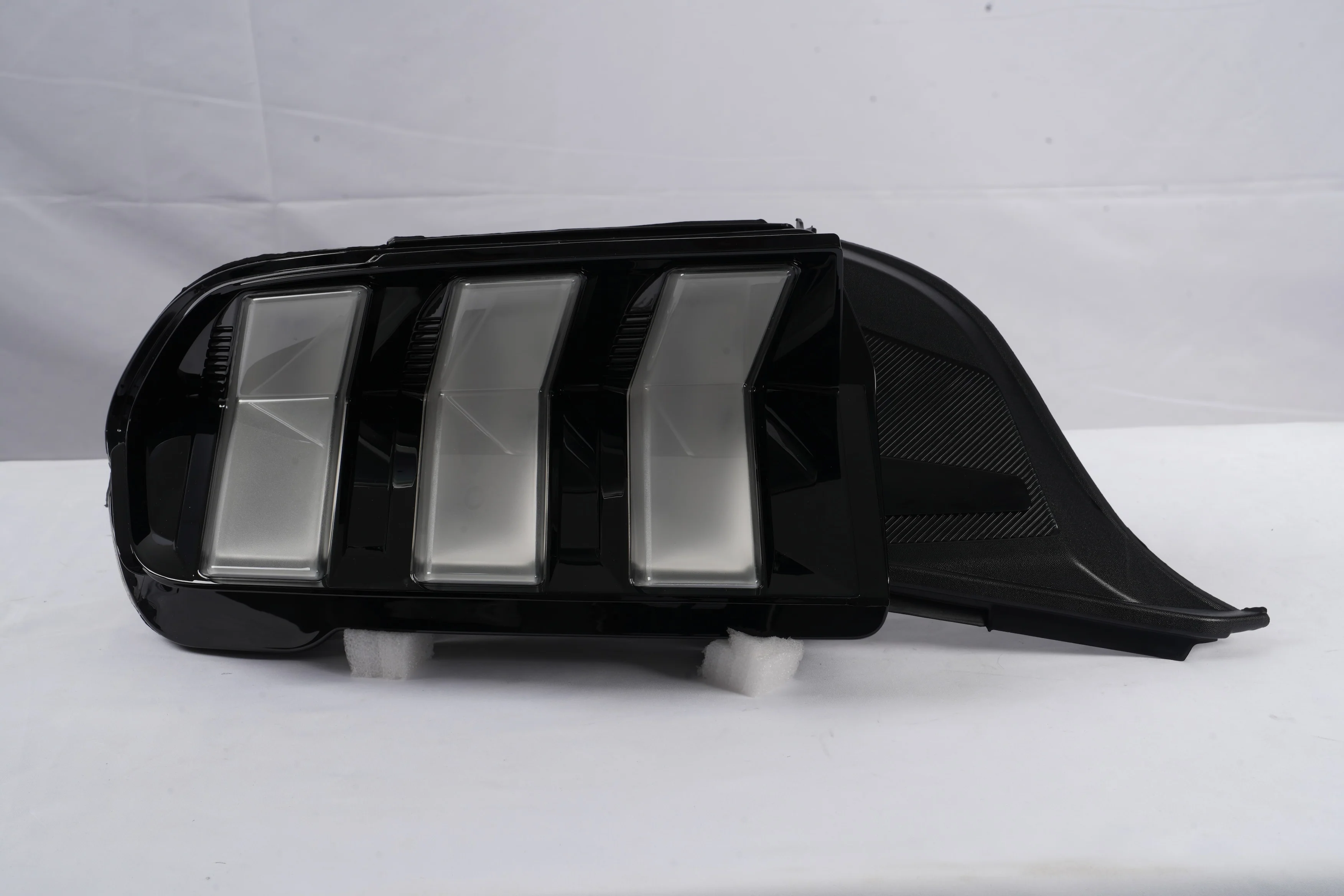 2024-2026+ Ford Mustang S650 RGB Flow Smoked Clear LED Tail Lights - Image 3