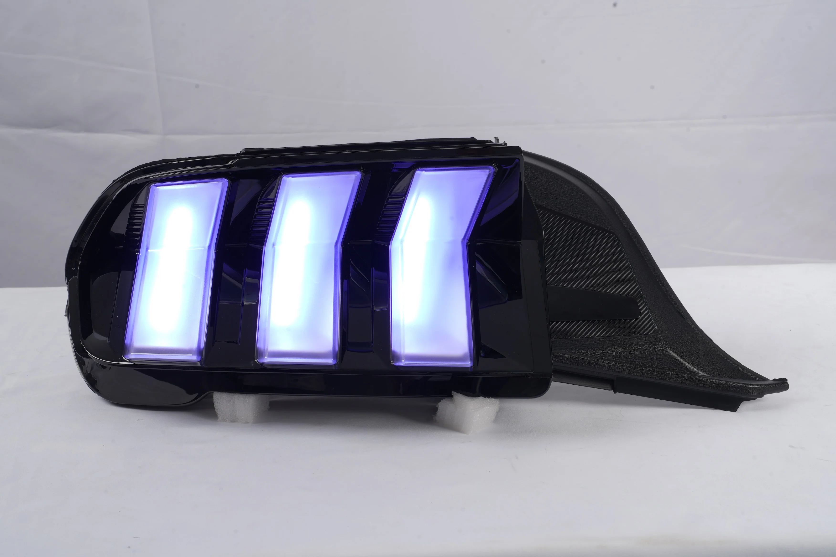 2024-2026+ Ford Mustang S650 RGB Flow Smoked Clear LED Tail Lights - Image 7