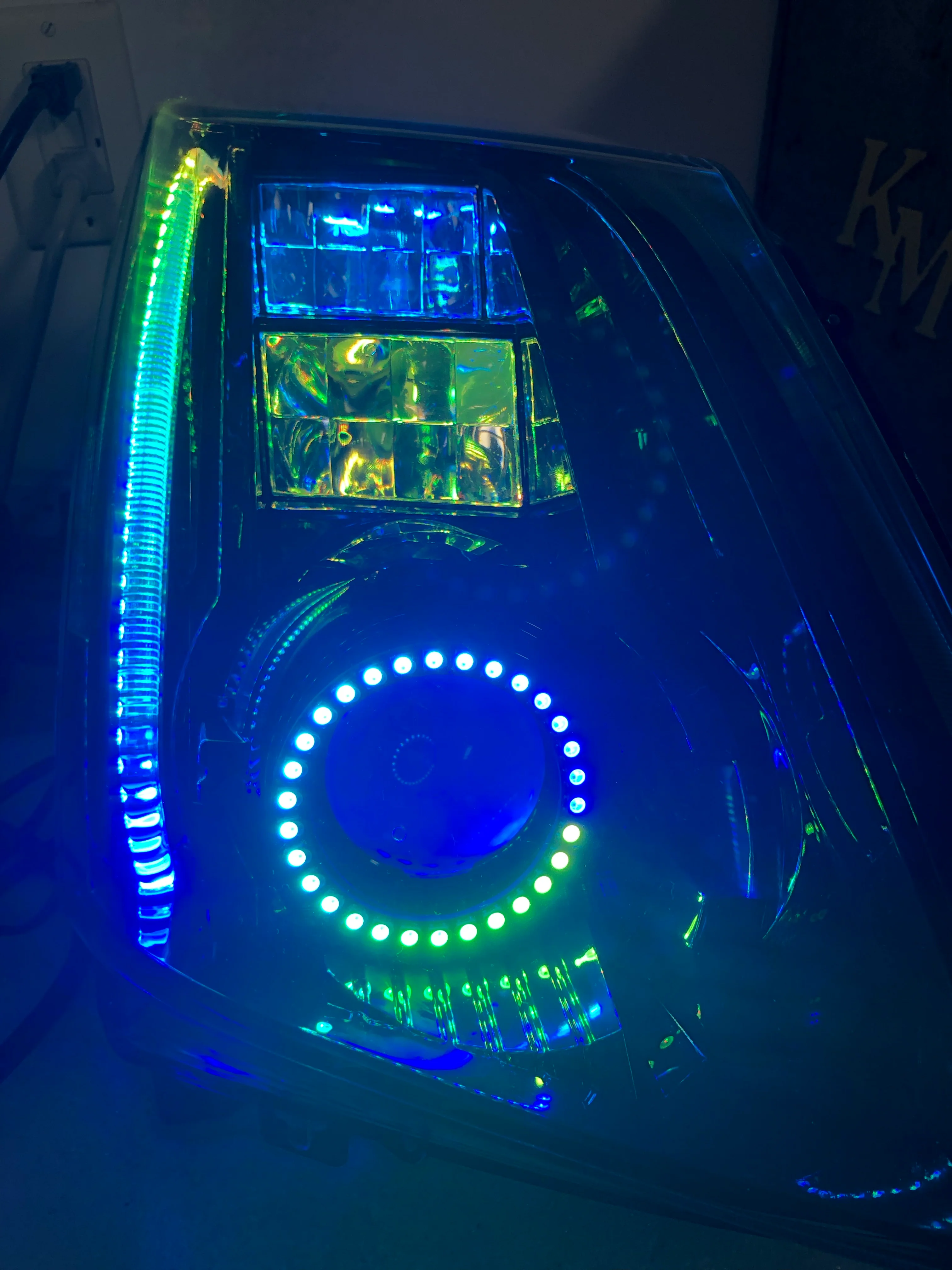 2008-2015 Cadillac CTS CTS-V RGBW Flow Series LED Halo DRL Kit - Image 15