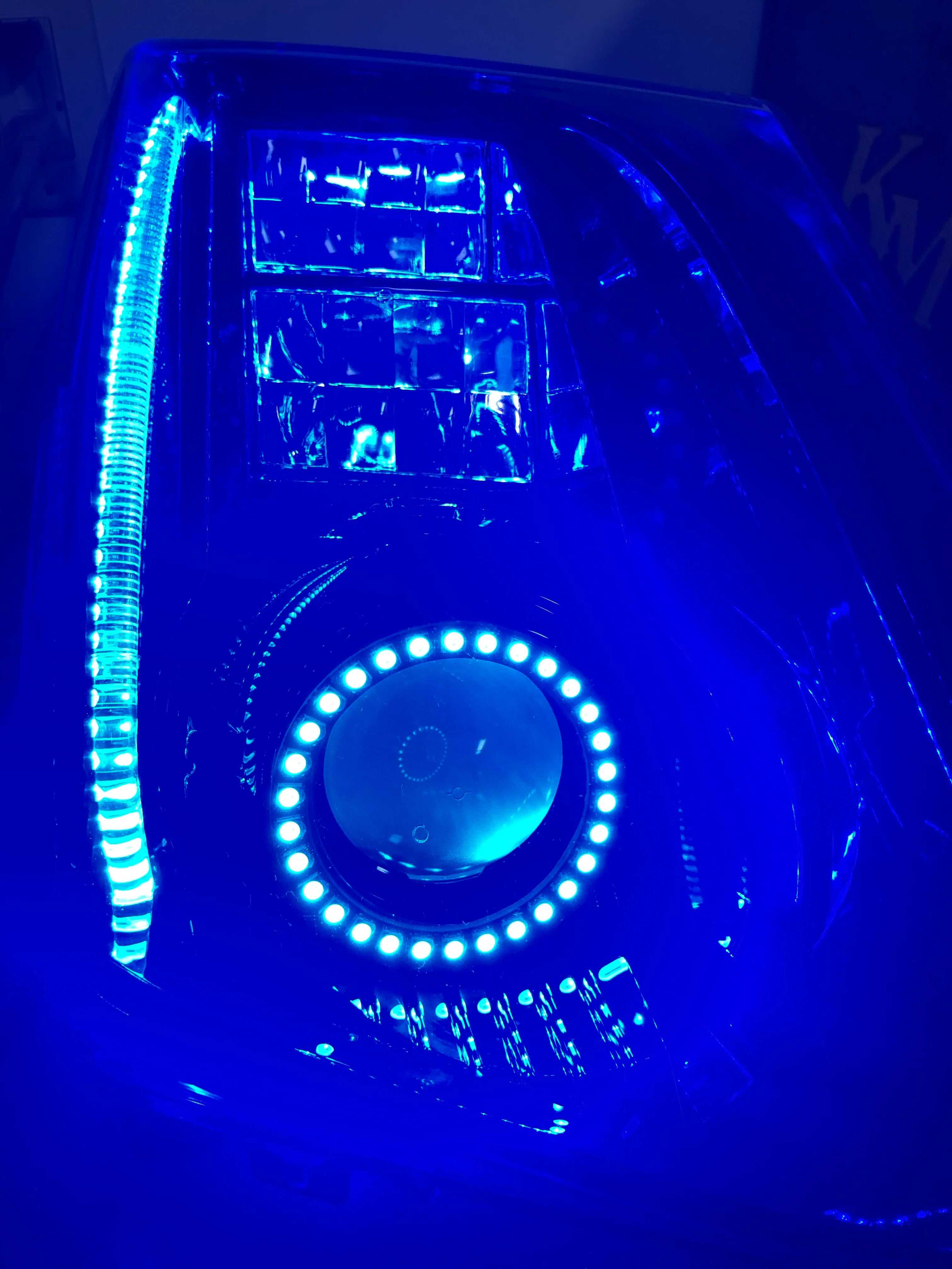 2008-2015 Cadillac CTS CTS-V RGBW Flow Series LED Halo DRL Kit - Image 9