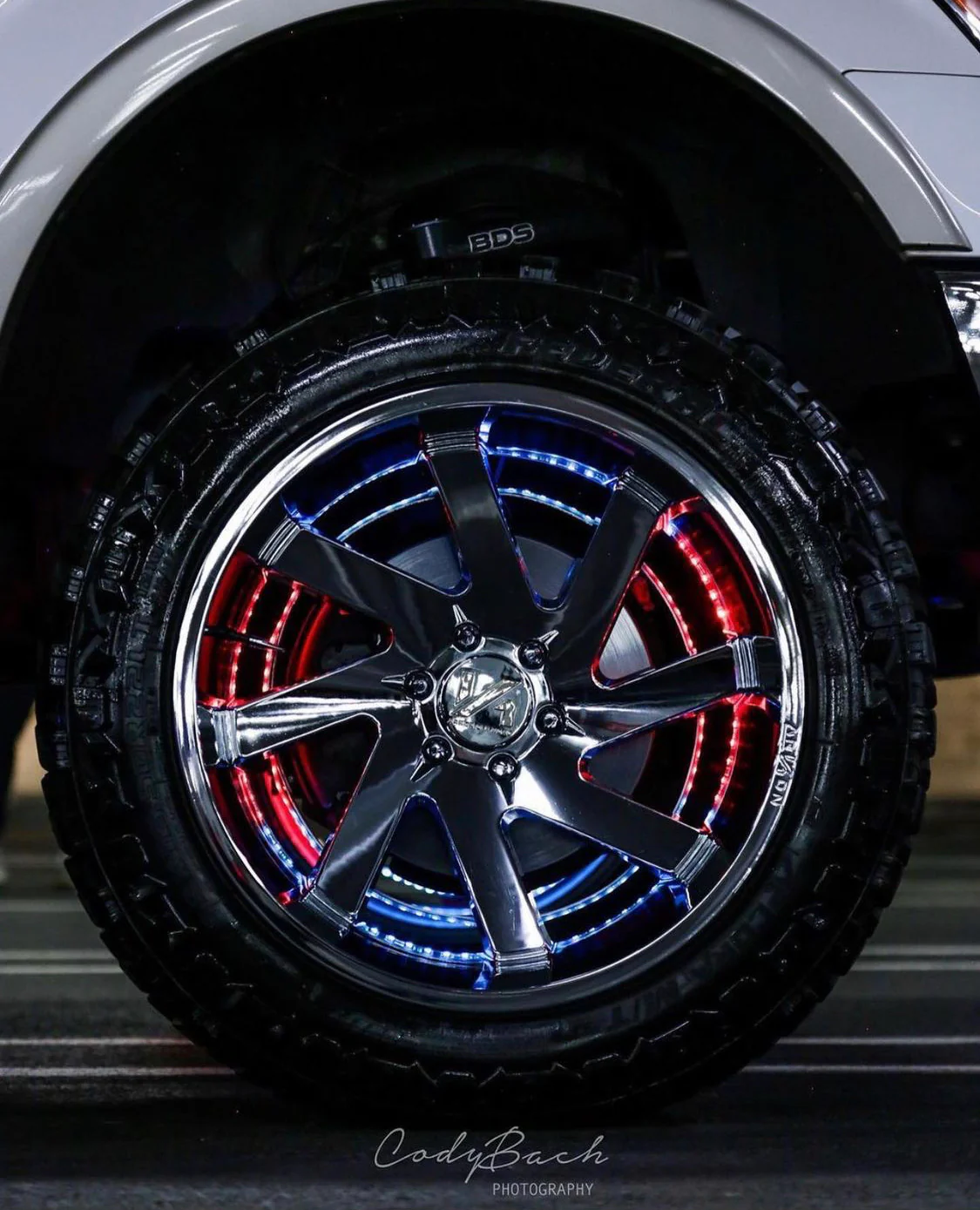 Flow Series Chasing LED Wheel Rings Lights Kit - Image 14