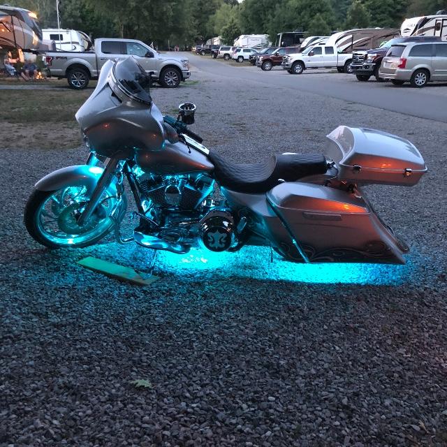 Motorcycle Cruiser Flow Series LED Underbody 13-Piece Lighting Kit - Image 11
