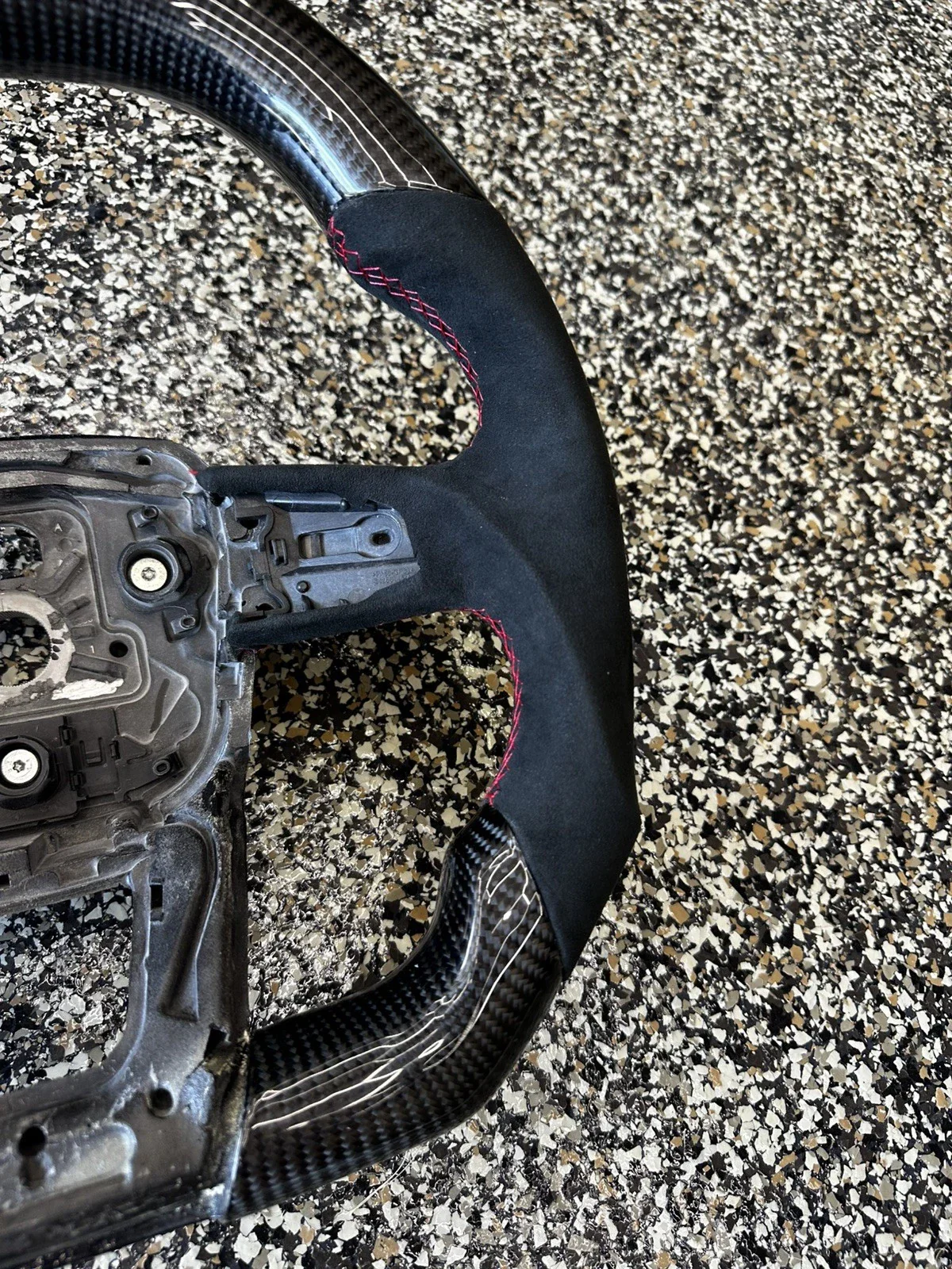 Lamborghini Urus Custom Carbon Fiber Steering Wheel - IN STOCK - Image 5