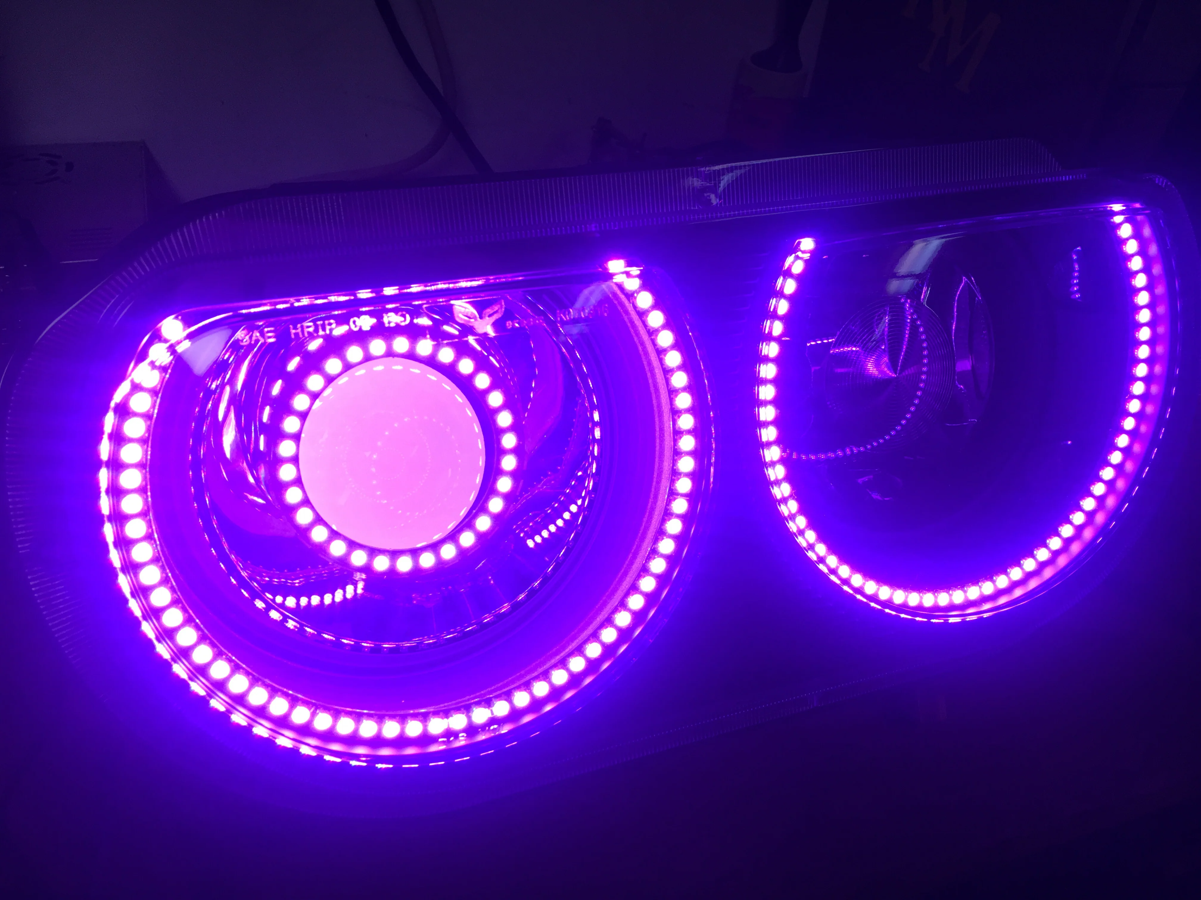 2008-2014 Dodge Challenger RGBW Color-Chasing LED Halo Prebuilt Projector Headlights (Flow Series) - Image 9