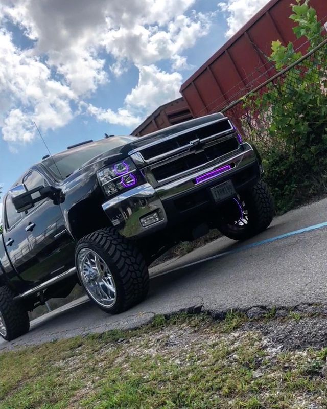 2007-2013 Chevrolet Silverado RGBW Flow Series LED Halo Kit - Image 11