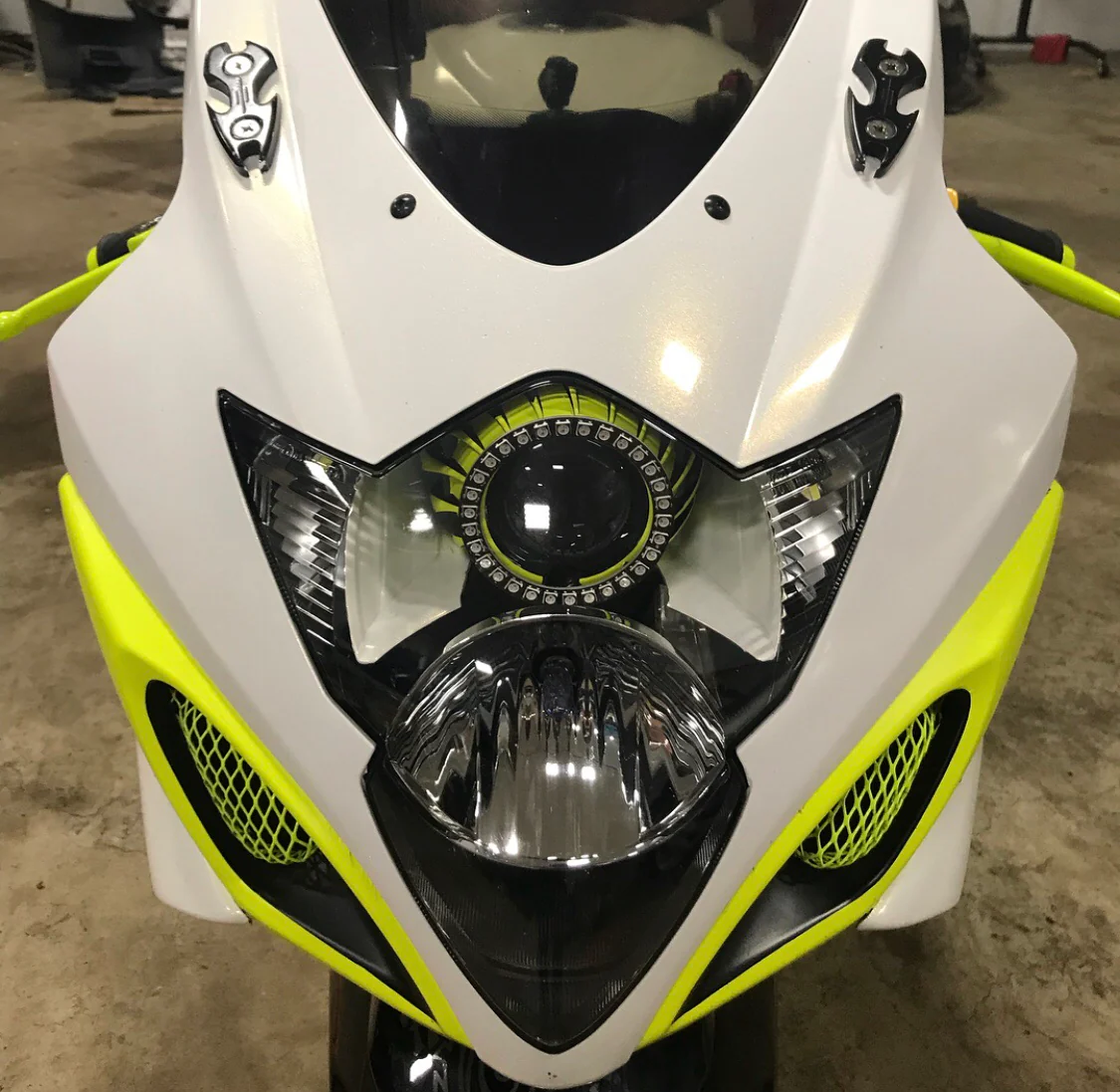 55mm-180mm Flow Series RGBW LED Halos - Image 17